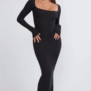 Elegant Black Long Sleeve Dress